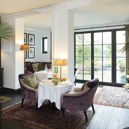 Bed and breakfast Jvr 108 Amberes